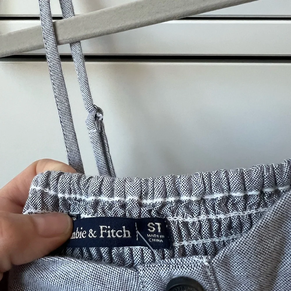 Abercrombie Gray Chambray Button-Down Dress - Picture 9 of 10